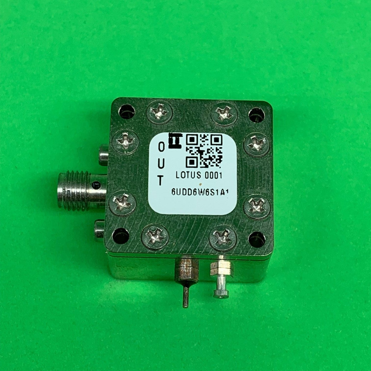 6UDD6W6S1A1 Enclosure Kit for 0.062&quot;/1.6mm PCB (size 0.5625&quot;x0.5625&quot;) 1 SMA Active 0.58&quot; Height